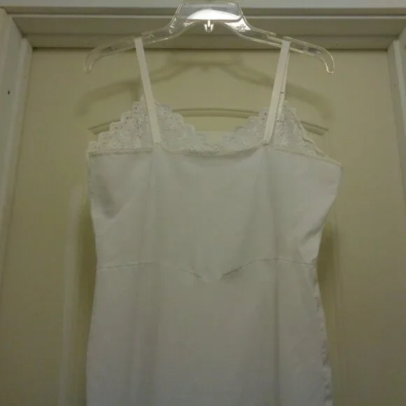 VINTAGE SWEET COTTON MIXED EYELET FULL SLIP 16/36